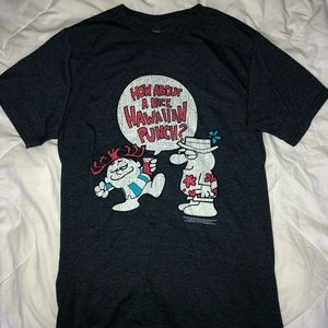 Hawaiian punch shirt 🌺 vintage vibes